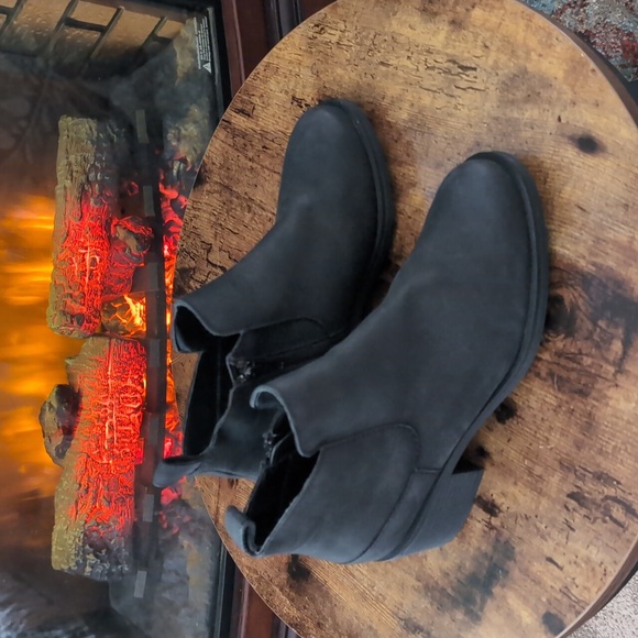 Clarks Shoes - Clarks boots